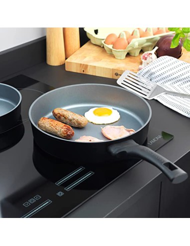 Patelnia głęboka do smażenia Russell Hobbs Crystaltech 26cm 5054061315998 7