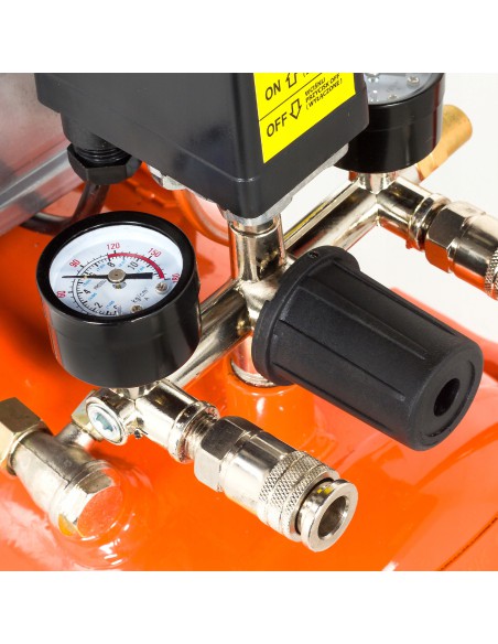 Wydajny kompresor olejowy NAC OLC-24-15-K-OW 1500W + zestaw akcesoriów 5900607534555 4