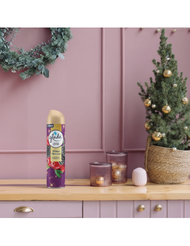 Świąteczny odświeżacz powietrza w sprayu Glade Winter Berries 300 ml - Odświeżacze w sprayu Świąteczny odświeżacz powietrza w sprayu Glade Winter Berries 300 ml 5000204416497 2