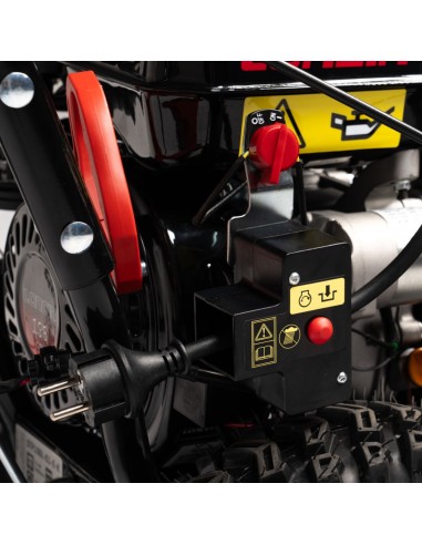 Odśnieżarka spalinowa z napędem z rozrusznikiem elektrycznym NAC STP196L-61-E-K 5902490793576 12