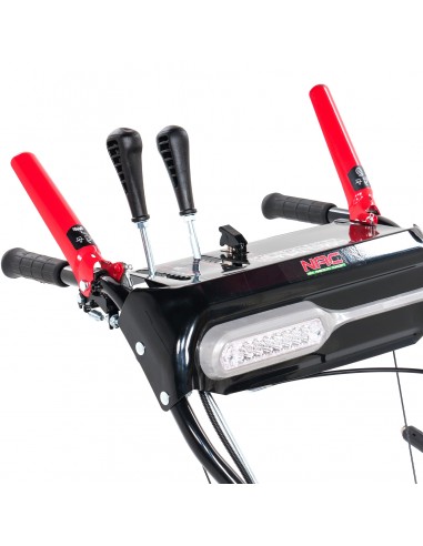 Odśnieżarka spalinowa z napędem i rozrusznikiem elektrycznym 76 cm NAC STP212L-76-EB-K 5905842520103 8