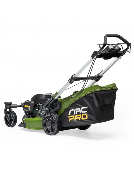 Mocna kosiarka spalinowa z napędem NAC PRO LS53-G200-SE 202 cm3 53 cm z funkcją mulczowania + skrętne przednie koła  4